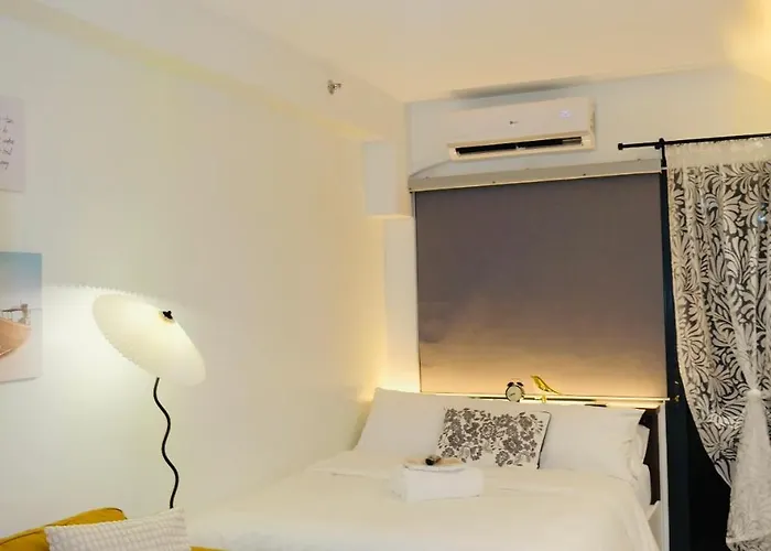 Apartahotel Serene At Shore Pasay